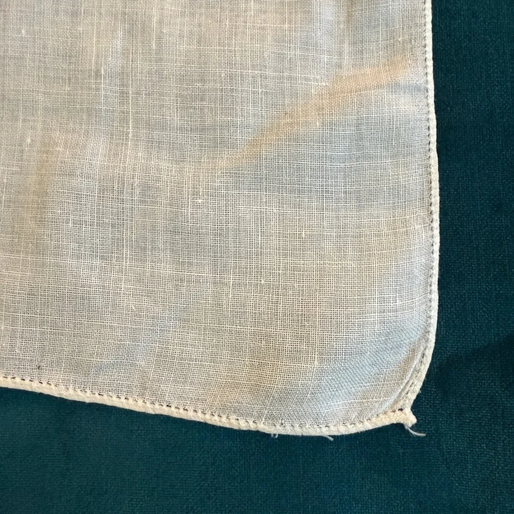 Vintage Handkerchief Embroidered Floral Lace Trim Cotton Linen Blend Set‎ of 2